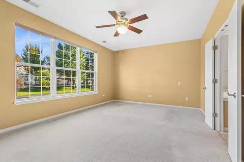 Bedroom - 2519 Edgewater Dr, Elgin, IL 60124 photo 1 of 2