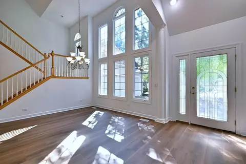 Living - 13635 Sharp Dr, Plainfield, IL 60544 photo 4 of 5