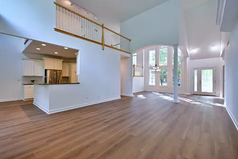 Living - 13635 Sharp Dr, Plainfield, IL 60544 photo 2 of 5