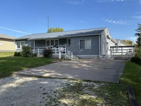 Other - 2540 32nd St, Moline, IL 61265 photo 1 of 2