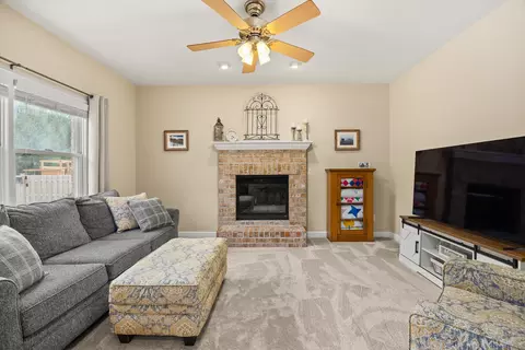 Other - 1716 Kingtree Dr, Morris, IL 60450 photo 6 of 9