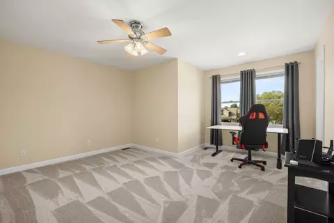 Bedroom - 1716 Kingtree Dr, Morris, IL 60450 photo 2 of 9