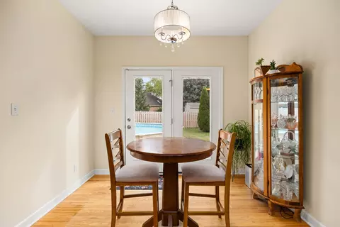 Dining - 1716 Kingtree Dr, Morris, IL 60450 photo 2 of 2
