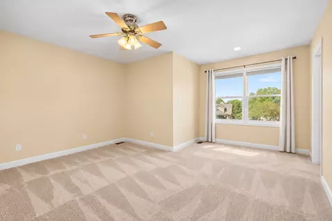 Bedroom - 1716 Kingtree Dr, Morris, IL 60450 photo 1 of 9