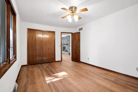 Bedroom - 3712 16th Ave, Moline, IL 61265 photo 2 of 8