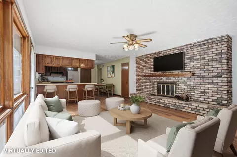 Living - 3712 16th Ave, Moline, IL 61265 photo 5 of 8