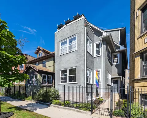 1618 W North Shore Ave, Chicago, IL 60626