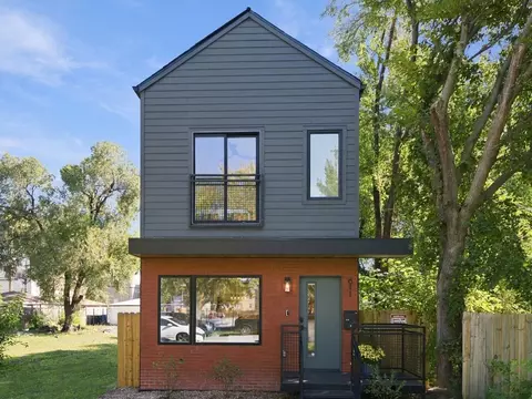 611 N Lawndale Ave, Chicago, IL 60624