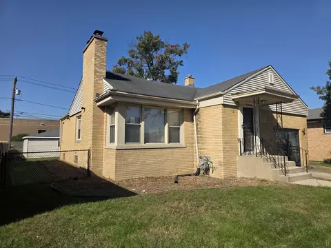 654 Yates Ave, Calumet City, IL 60409