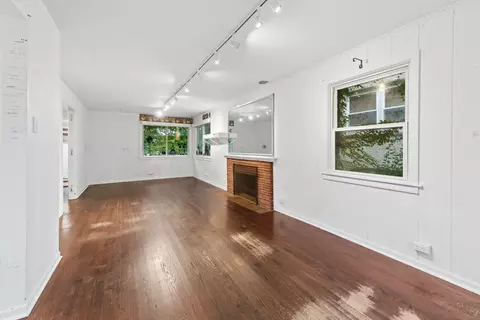 Living - 9024 Ewing Ave, Evanston, IL 60203 photo 3 of 3