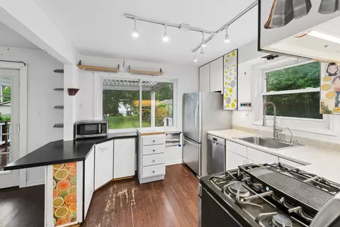 Kitchen - 9024 Ewing Ave, Evanston, IL 60203 photo 2 of 2