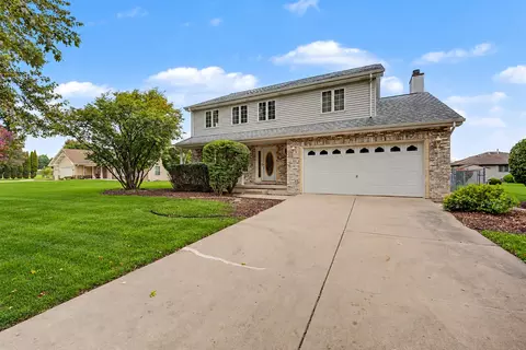 611 Flambeau Ct, Romeoville, IL 60446