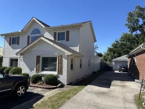 Exterior - 836 S Spring Rd, Elmhurst, IL 60126 photo 3 of 3