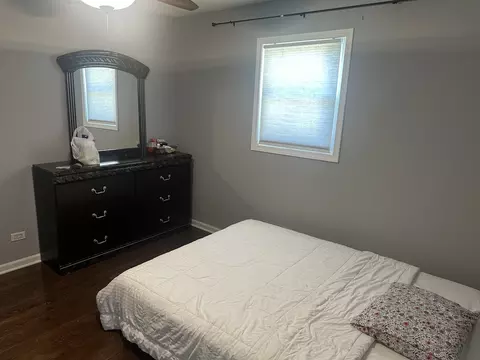 Bedroom - 836 S Spring Rd, Elmhurst, IL 60126 photo 1 of 2
