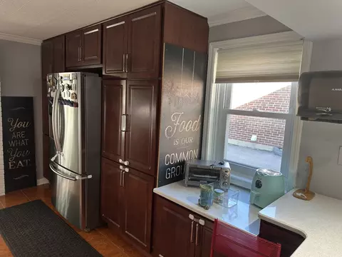 Kitchen - 836 S Spring Rd, Elmhurst, IL 60126 photo 1 of 3