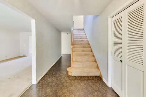 Entry Way - 1220 Brook Ln, Glenview, IL 60025 photo 1 of 2
