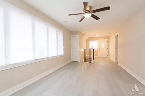 Entry Way - 16973 Jodave Ave, Hazel Crest, IL 60429 photo 2 of 4