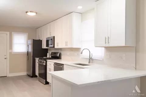Kitchen - 16973 Jodave Ave, Hazel Crest, IL 60429 photo 1 of 5