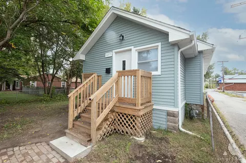 Exterior - 16973 Jodave Ave, Hazel Crest, IL 60429 photo 1 of 8