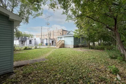 Exterior - 16973 Jodave Ave, Hazel Crest, IL 60429 photo 7 of 8
