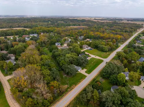 View/Area - Undisclosed, Eldridge, IA 52748 photo 2 of 12
