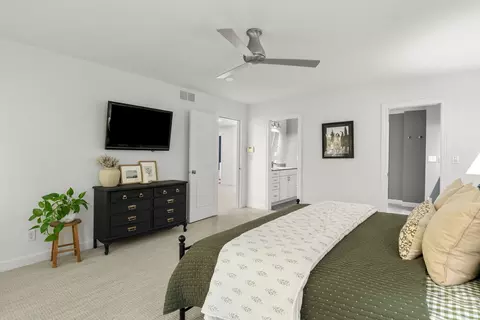 Bedroom - Undisclosed, Eldridge, IA 52748 photo 2 of 6