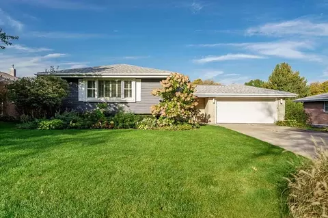 2160 Stornway, Rockford, IL 61107