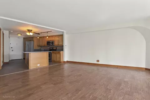 Living - Undisclosed, Chicago, IL 60610 photo 2 of 4