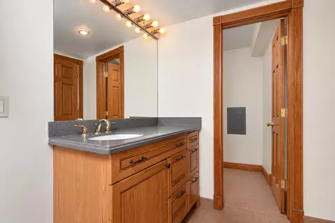 Bath - Undisclosed, Chicago, IL 60610 photo 2 of 3