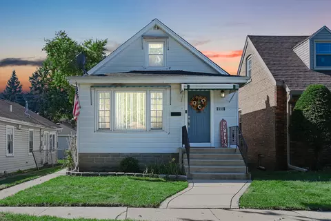 9550 S California Ave, Evergreen Park, IL 60805