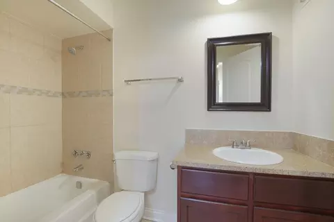 Bath - 5200 Carriageway Dr #210, Rolling Meadows, IL 60008 photo 1 of 2