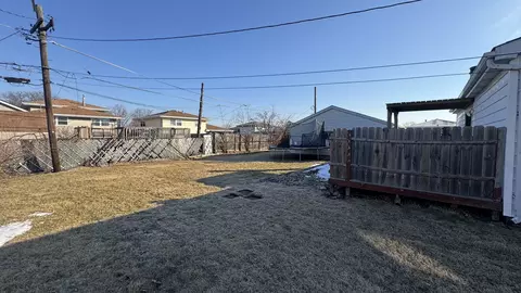 Exterior - 7700 W 83rd St, Bridgeview, IL 60455 photo 3 of 3