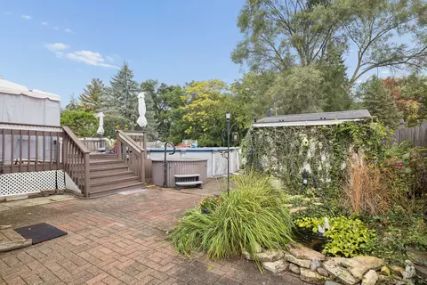Exterior - 4216 149th St, Midlothian, IL 60445 photo 6 of 10