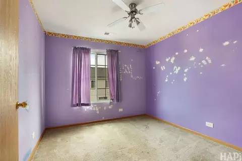 Bedroom - 2136 Concord Dr #0, Mchenry, IL 60050 photo 3 of 7