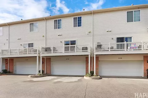 Exterior - 2136 Concord Dr #0, Mchenry, IL 60050 photo 4 of 6