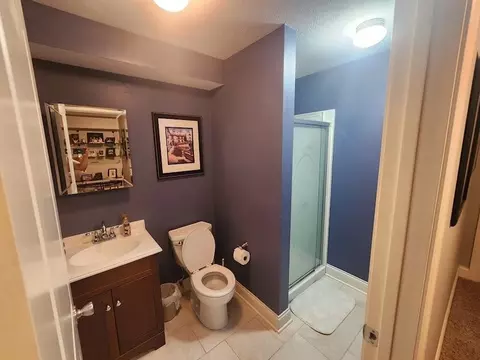 Bath - 4820 W Key West Ln, Springfield, IL 62711 photo 6 of 6
