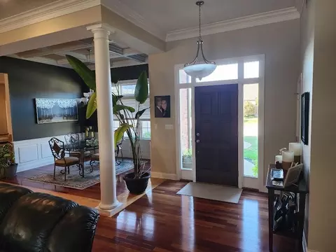 Entry Way - 4820 W Key West Ln, Springfield, IL 62711 photo 1 of 5
