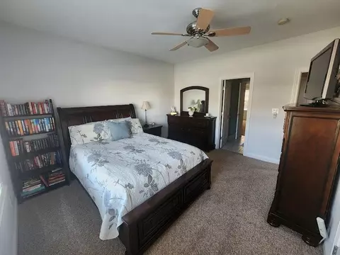 Bedroom - 4820 W Key West Ln, Springfield, IL 62711 photo 3 of 4