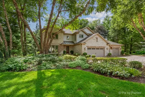 Exterior - 2917 Pleasant Dr, Mchenry, IL 60051 photo 4 of 9