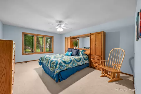 Bedroom - 2917 Pleasant Dr, Mchenry, IL 60051 photo 6 of 6