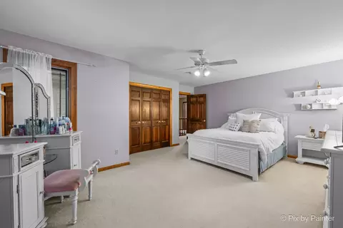 Bedroom - 2917 Pleasant Dr, Mchenry, IL 60051 photo 3 of 6