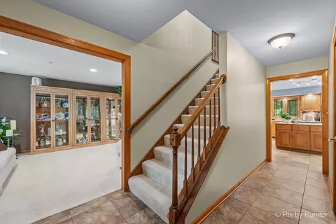 Entry Way - 2917 Pleasant Dr, Mchenry, IL 60051 photo 2 of 2