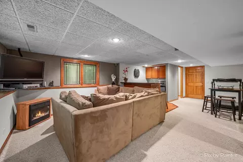 Other - 2917 Pleasant Dr, Mchenry, IL 60051 photo 7 of 12