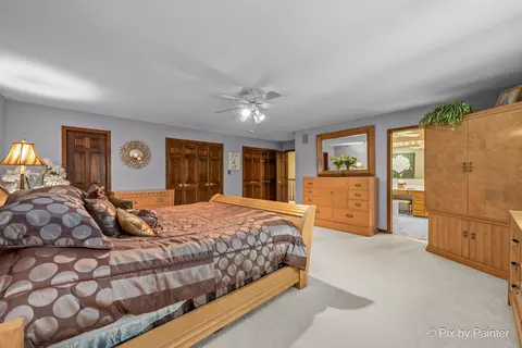 Bedroom - 2917 Pleasant Dr, Mchenry, IL 60051 photo 2 of 6