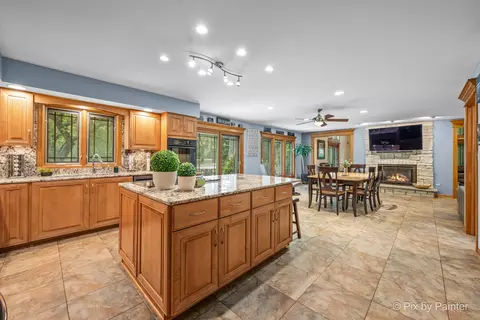 Kitchen - 2917 Pleasant Dr, Mchenry, IL 60051 photo 1 of 3