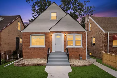 Exterior - 433 W 100th St, Chicago, IL 60628 photo 2 of 6