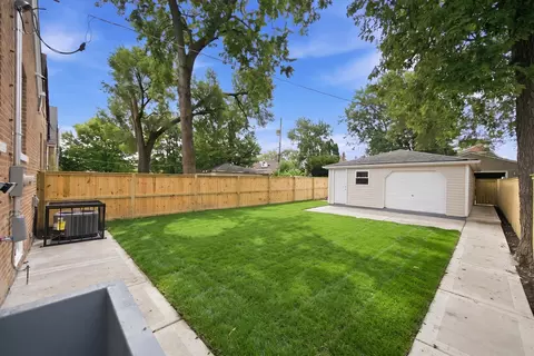 Exterior - 433 W 100th St, Chicago, IL 60628 photo 6 of 6