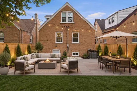 Exterior - 433 W 100th St, Chicago, IL 60628 photo 3 of 6