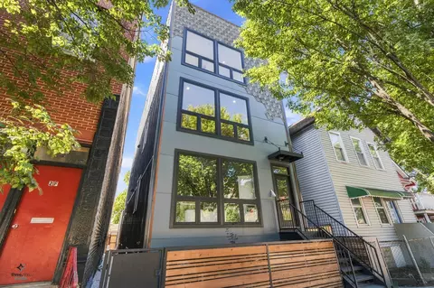 3116 N Western Ave #1, Chicago, IL 60618