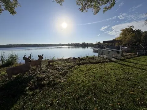 416 S Cogswell Dr #44, Silver Lake, WI 53170